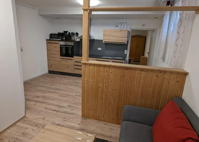 Souterrainwohnung * 凯尔海姆